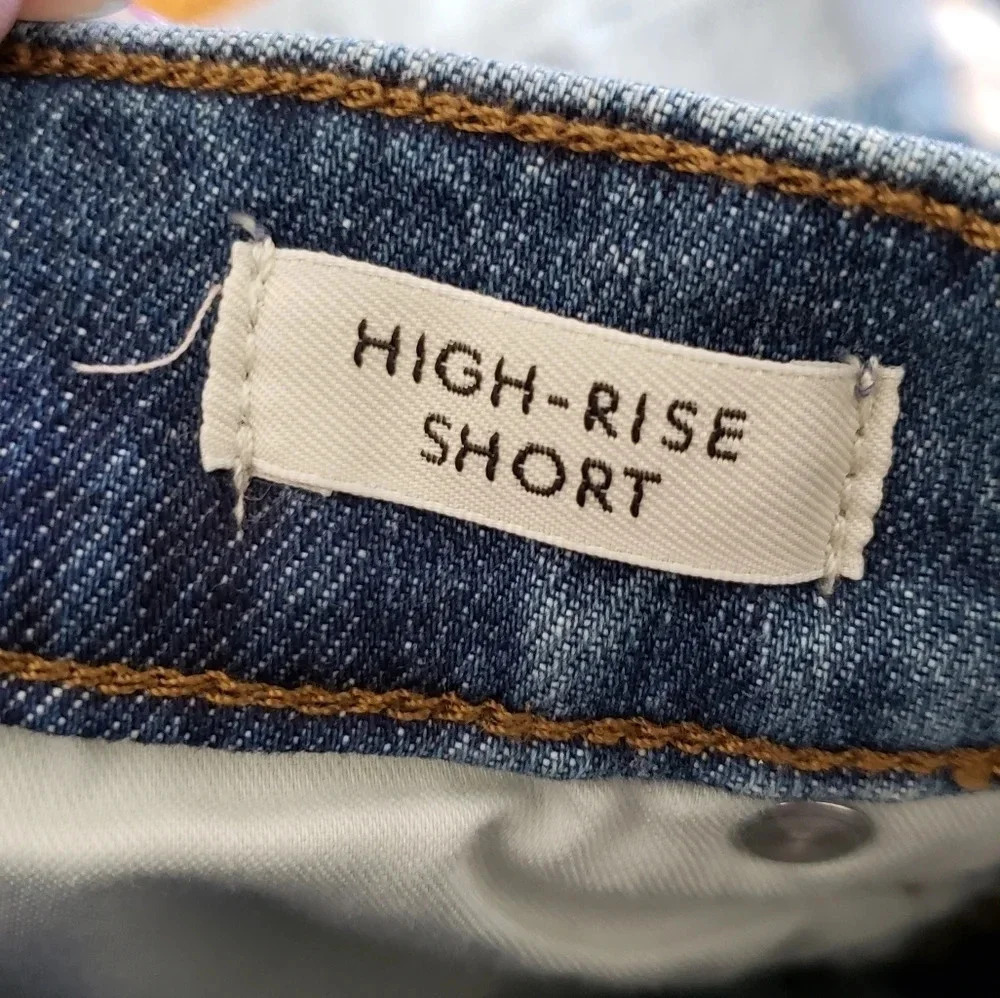 J. Crew High -Rise short size 24 - Picture 3 of 8